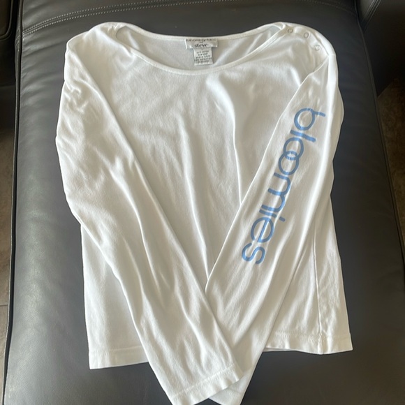 Bloomies logo vintage Tshirt. - Picture 1 of 7